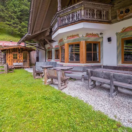 Vakantiehuis In Stubaital By Slope & Sauna, Cleaning Included *